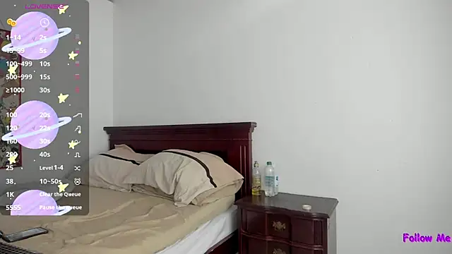 Snapshot of cherrycurvyyy chatting on February 25, 2026, 12:26 pm cherrycurvyyy online show from February 25, 2026, 12:26 pm