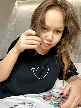 Snapshot of _AnMiss_ chatting on October 1, 2025, 5:19 pm AnMiss online show from October 1, 2025, 5:19 pm
