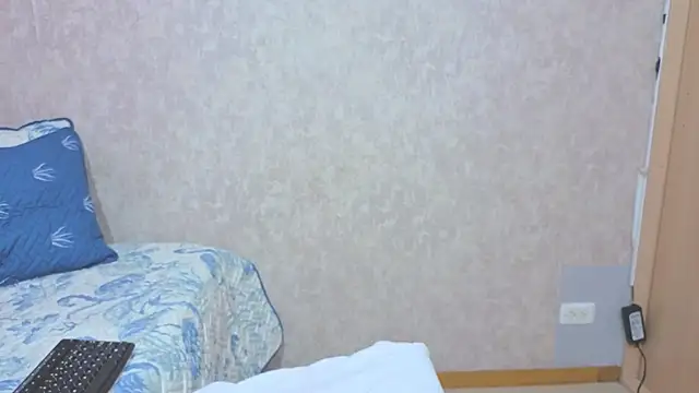 bianca milfsexy online show from October 16, 2025, 10:11 pm