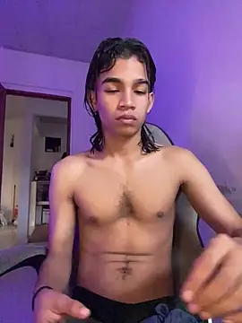 Boypolla11 online show from August 5, 2026, 11:46 am