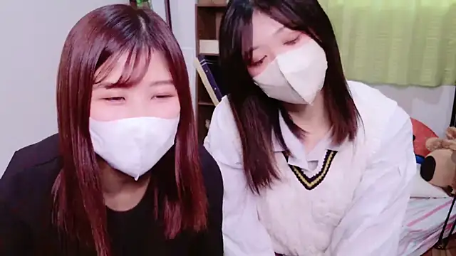 Snapshot of ManaMi-maru chatting on January 4, 2025, 6:41 am ManaMi-maru online show from January 4, 2025, 6:41 am