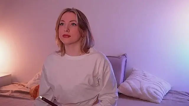 Snapshot of kris69kiss chatting on January 14, 2026, 2:01 pm kris69kiss online show from January 14, 2026, 2:01 pm