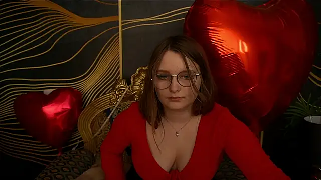 Snapshot of MagicPeachh_ chatting on February 26, 2025, 2:14 pm MagicPeachh online show from February 26, 2025, 2:14 pm