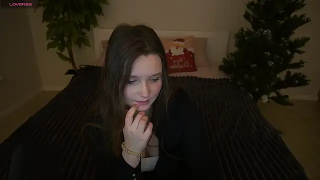 Snapshot of MagicPeachh_ chatting on January 15, 2026, 1:59 pm MagicPeachh online show from January 15, 2026, 1:59 pm