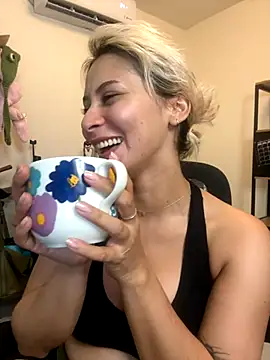 Snapshot of Ramona_Flower chatting on November 8, 2025, 2:12 am Ramona Flower online show from November 8, 2025, 2:12 am