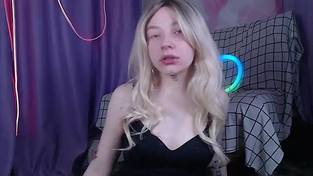 Snapshot of Lexy_Lovy chatting on October 24, 2025, 7:49 am Lexy Lovy online show from October 24, 2025, 7:49 am