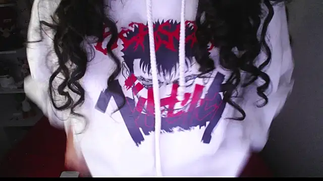 Snapshot of CherieCurl chatting on November 4, 2025, 3:38 am CherieCurl online show from November 4, 2025, 3:38 am