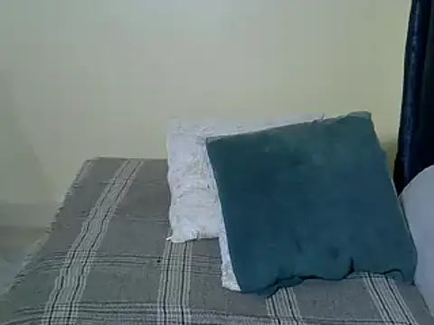 Snapshot of prettycheeky chatting on October 24, 2025, 5:04 am prettycheeky online show from October 24, 2025, 5:04 am