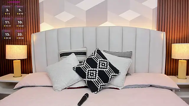 Snapshot of Marge_lasander chatting on September 23, 2025, 2:03 am Marge lasander online show from September 23, 2025, 2:03 am