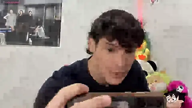 Snapshot of Martinsibiris chatting on March 5, 2026, 4:03 pm Martinsibiris online show from March 5, 2026, 4:03 pm