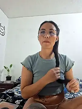 Snapshot of anny_roberts chatting on December 29, 2024, 1:02 am anny roberts online show from December 29, 2024, 1:02 am