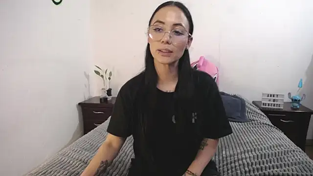 Snapshot of anny_roberts chatting on March 20, 2025, 12:08 am anny roberts online show from March 20, 2025, 12:08 am