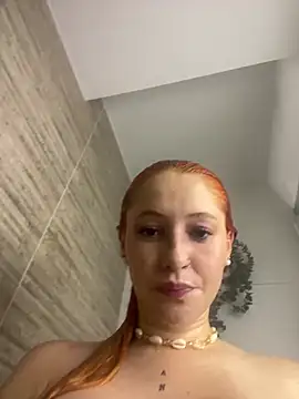 Snapshot of Annie_Velas_ chatting on December 19, 2024, 9:17 pm Annie Velas online show from December 19, 2024, 9:17 pm