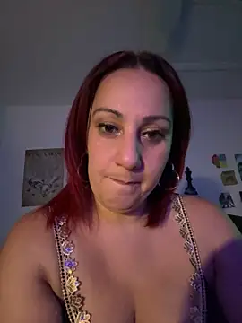 Snapshot of DeeLight124 chatting on November 29, 2025, 6:38 am DeeLight124 online show from November 29, 2025, 6:38 am