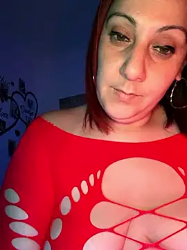 Snapshot of DeeLight124 chatting on January 9, 2026, 7:11 am DeeLight124 online show from January 9, 2026, 7:11 am