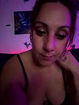 Snapshot of DeeLight124 chatting on January 15, 2026, 11:37 am DeeLight124 online show from January 15, 2026, 11:37 am