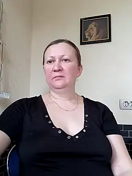 blondyaguar online show from March 13, 2025, 10:15 am