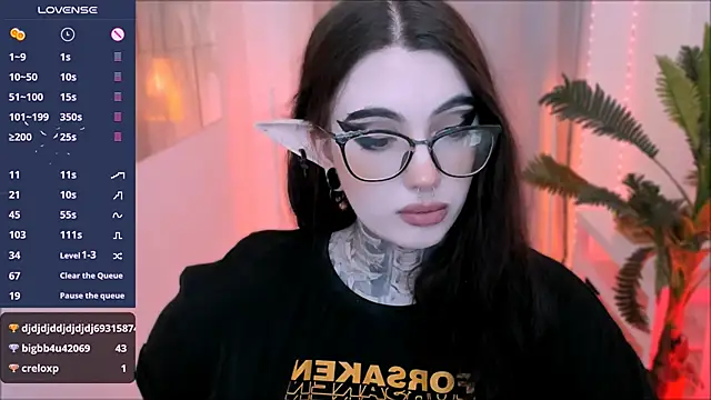 Snapshot of Dixi_Pixi_ chatting on January 23, 2025, 1:24 pm Dixi Pixi online show from January 23, 2025, 1:24 pm