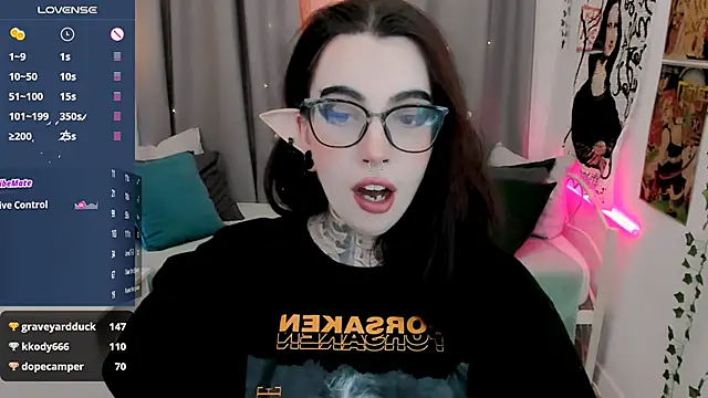 Snapshot of Dixi_Pixi_ chatting on January 26, 2025, 8:46 am Dixi Pixi online show from January 26, 2025, 8:46 am