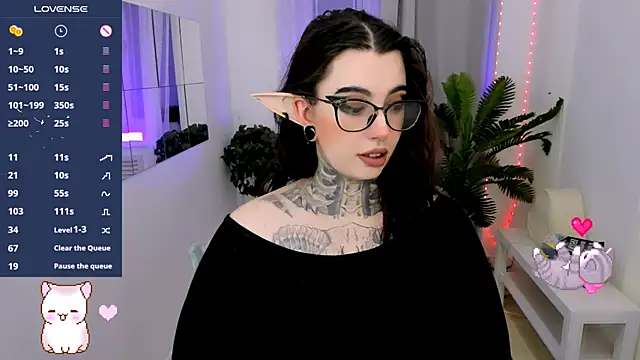 Snapshot of Dixi_Pixi_ chatting on March 13, 2025, 5:43 am Dixi Pixi online show from March 13, 2025, 5:43 am