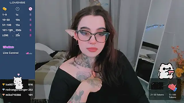 Snapshot of Dixi_Pixi_ chatting on March 16, 2025, 8:54 am Dixi Pixi online show from March 16, 2025, 8:54 am