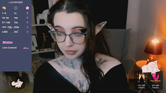 Snapshot of Dixi_Pixi_ chatting on November 23, 2025, 5:51 am Dixi Pixi online show from November 23, 2025, 5:51 am