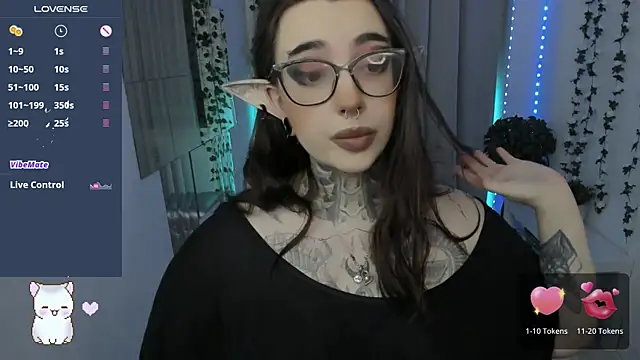 Snapshot of Dixi_Pixi_ chatting on January 15, 2026, 7:13 am Dixi Pixi online show from January 15, 2026, 7:13 am