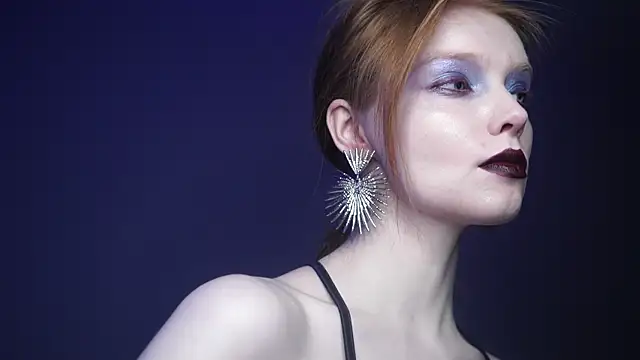 ginger hugs online show from February 5, 2025, 10:12 pm