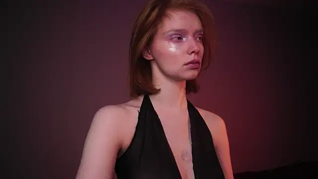 ginger hugs online show from February 12, 2025, 10:04 pm