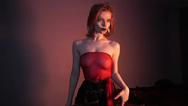 ginger hugs online show from March 13, 2025, 10:10 pm