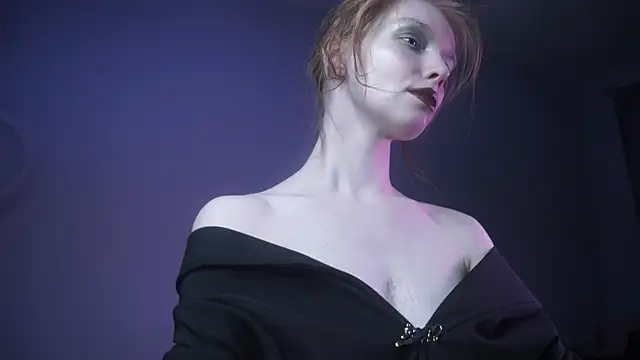 ginger hugs online show from October 4, 2025, 10:08 pm