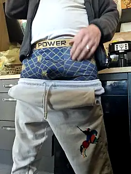 justepourvousbb online show from December 2, 2025, 10:31 am