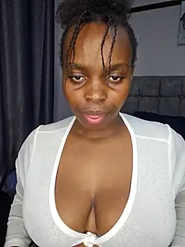 Snapshot of freaky_j_ chatting on December 1, 2025, 8:03 pm freaky j online show from December 1, 2025, 8:03 pm