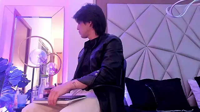 Karimferrer online show from January 18, 2025, 3:42 am