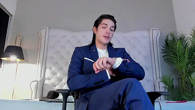 Karimferrer online show from November 27, 2025, 7:49 pm