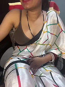 Snapshot of Spicy_sari_girl chatting on March 19, 2025, 9:27 pm Spicy sari girl online show from March 19, 2025, 9:27 pm