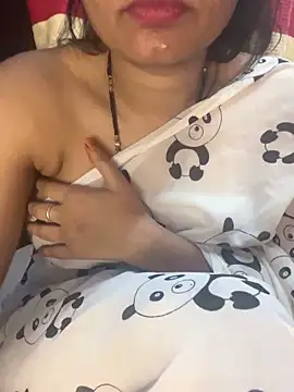 Snapshot of Spicy_sari_girl chatting on March 21, 2025, 1:13 am Spicy sari girl online show from March 21, 2025, 1:13 am