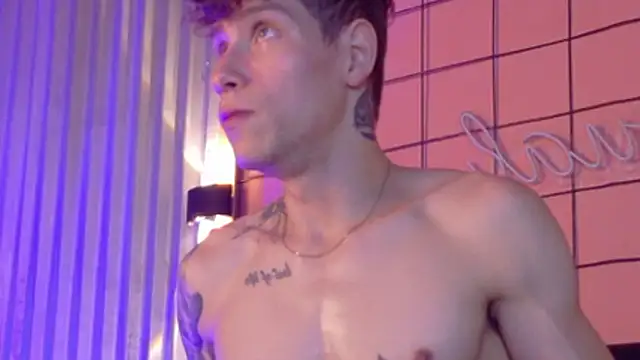 Snapshot of french_sexx chatting on January 15, 2026, 11:48 am french sexx online show from January 15, 2026, 11:48 am