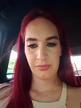 Ivannaakozlov  online show from May 14, 2026, 9:21 pm