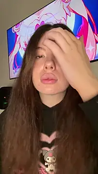 Kimi Ass online show from May 26, 2026, 7:37 am