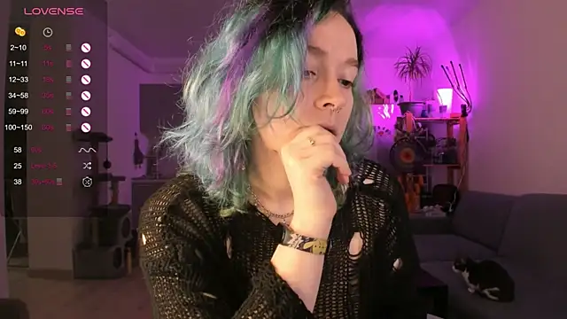 Snapshot of alisahug chatting on January 17, 2026, 2:27 am alisahug online show from January 17, 2026, 2:27 am