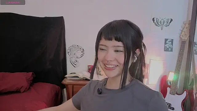 Snapshot of sweet_soup chatting on April 6, 2026, 11:05 pm sweet soup online show from April 6, 2026, 11:05 pm