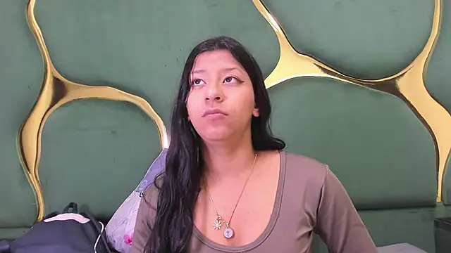 Snapshot of VaneLin18 chatting on December 5, 2025, 7:10 pm VaneLin18 online show from December 5, 2025, 7:10 pm