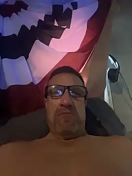 Snapshot of Manwhorxxlcock chatting on October 24, 2025, 7:43 pm Manwhorxxlcock online show from October 24, 2025, 7:43 pm