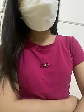 Snapshot of Tuongvy05 chatting on March 3, 2025, 11:24 pm Tuongvy05 online show from March 3, 2025, 11:24 pm