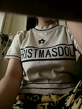 Snapshot of Tuongvy05 chatting on November 3, 2025, 1:19 am Tuongvy05 online show from November 3, 2025, 1:19 am