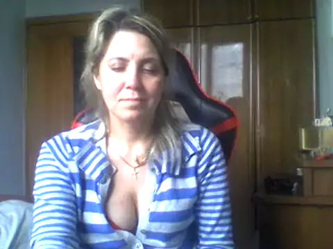 IrinaB1 online show from February 5, 2025, 1:00 pm