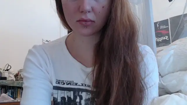 fern4ever online show from December 4, 2025, 11:02 pm