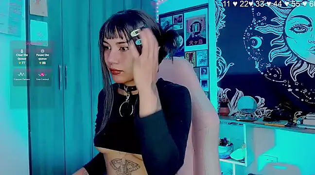 Snapshot of melissahowl chatting on December 5, 2024, 2:55 pm melissahowl online show from December 5, 2024, 2:55 pm