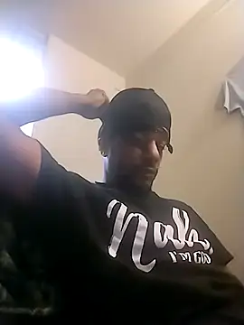 DreamvilleINC online show from April 10, 2026, 2:50 am